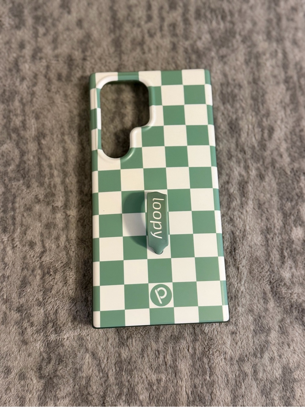 Loopy Case Green and White Checkerboard Phone Case with Loop Grip